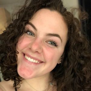 Meet your Posher, Brooke